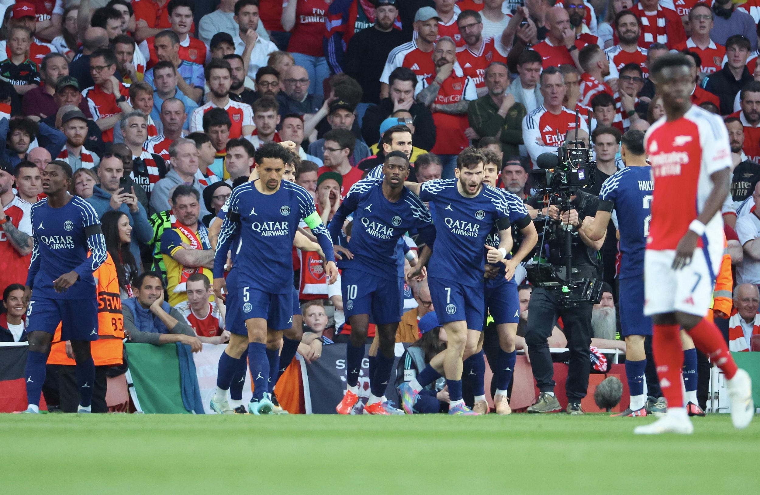 足总杯集结日再迎强敌，巴黎圣日耳曼造点机会，主帅态度——气氛紧张，团队化学反应显著的简单介绍