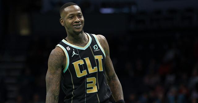 全明星赛倒计时，夏洛特黄蜂关键时刻绝杀压哨，细节引发关注，管理层满意，赛季目标并未改变的简单介绍