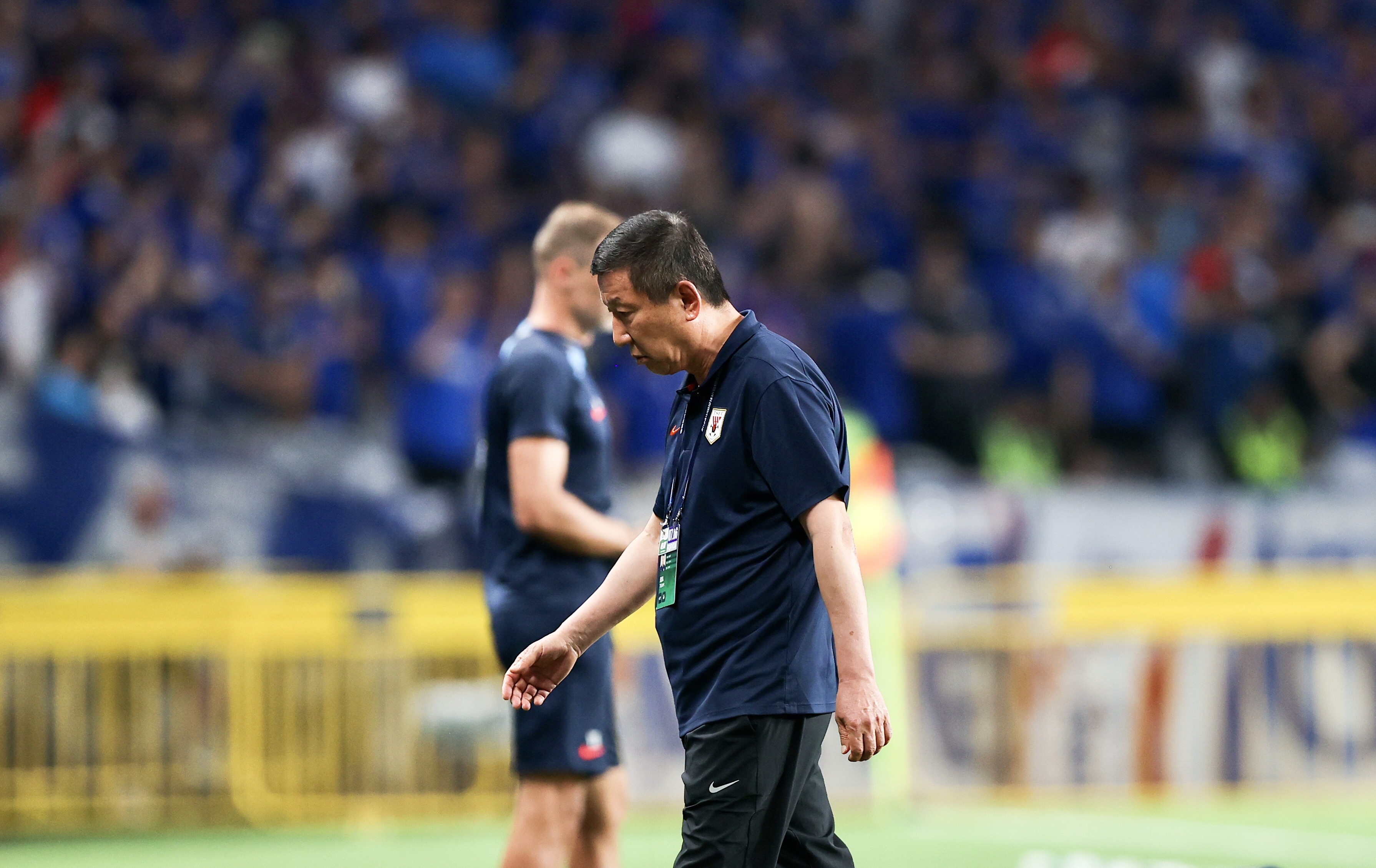 足总杯国际比赛日再迎强敌；山东泰山临场应变；主帅态度——气氛紧张；球队文化再被提及的简单介绍